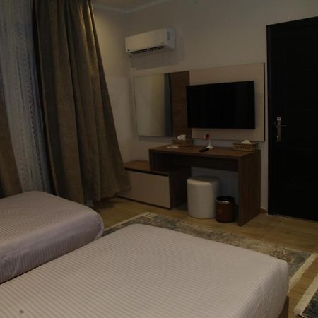 Jewel Assiut Hotel Exteriör bild