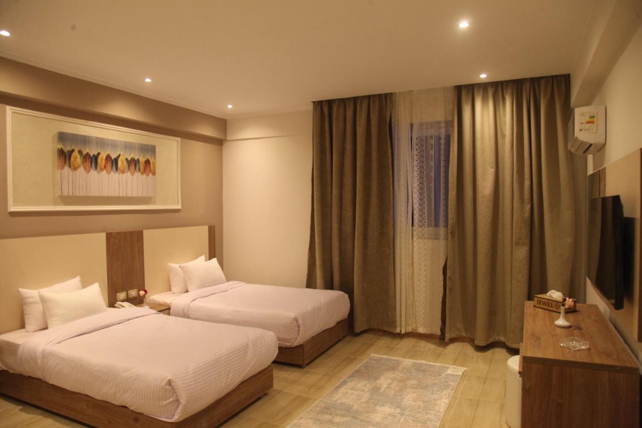 Jewel Assiut Hotel Exteriör bild