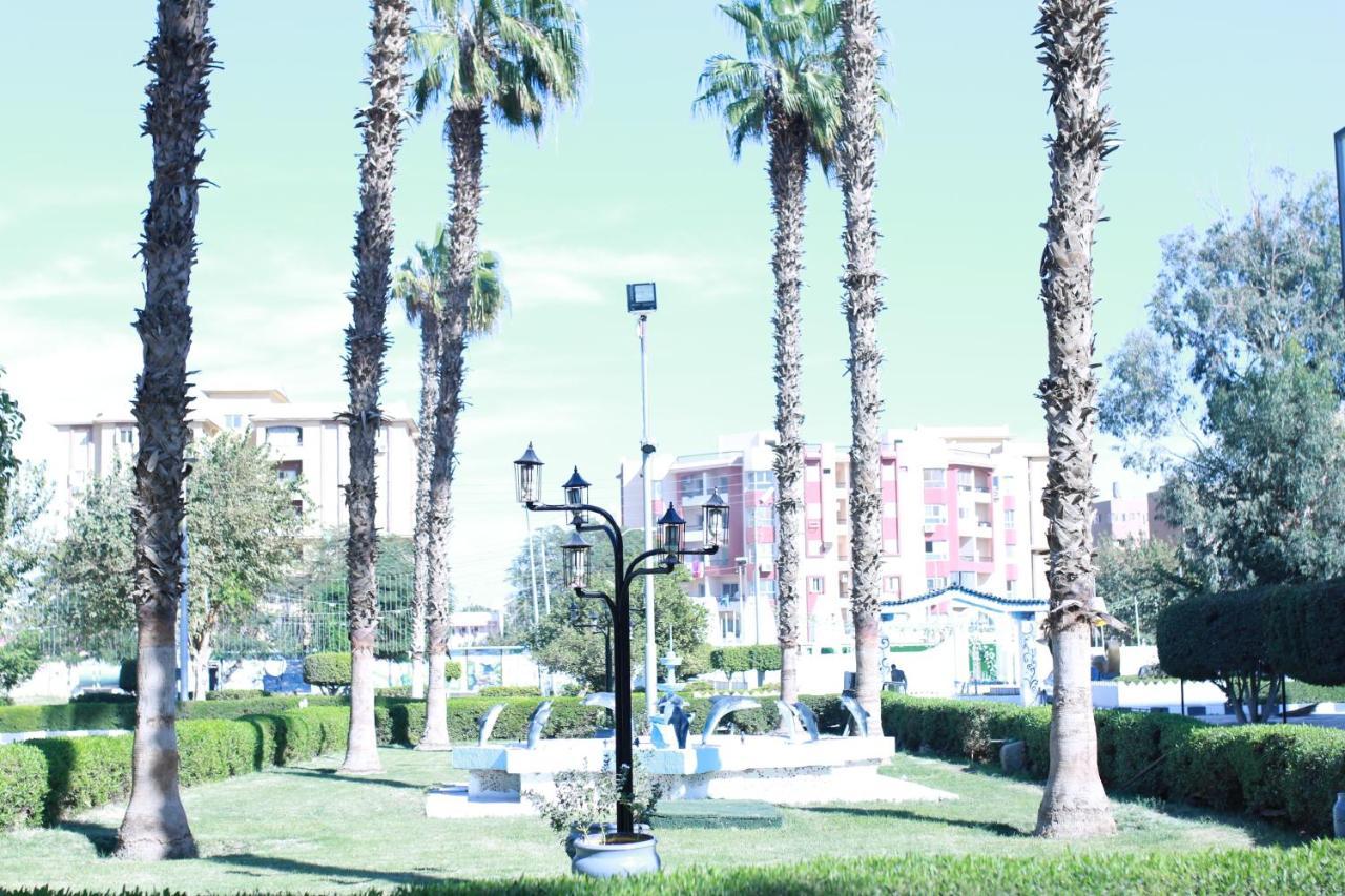 Jewel Assiut Hotel Exteriör bild